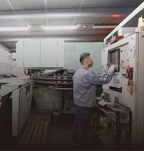 ターレットパンチプレスの画像